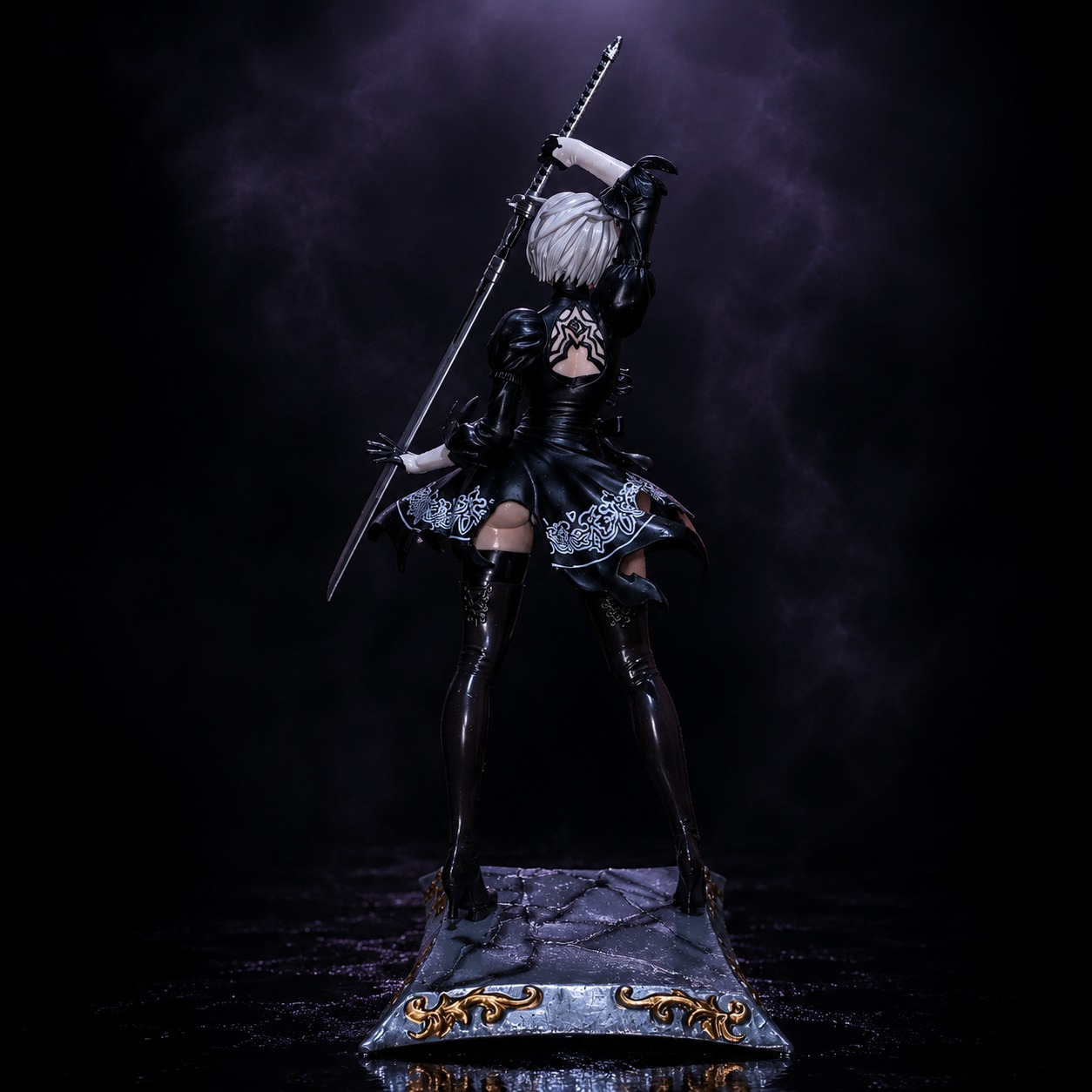 YoRHa No. 2 Type B ângulo 6